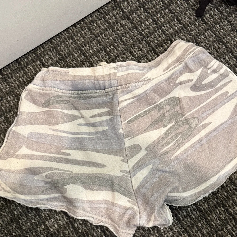 Vintage Havana Gray and Blue Camo Shorts. Size large